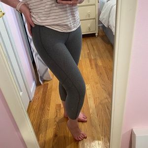 Under Armour HeatGear® 17" Novelty Capri Leggings